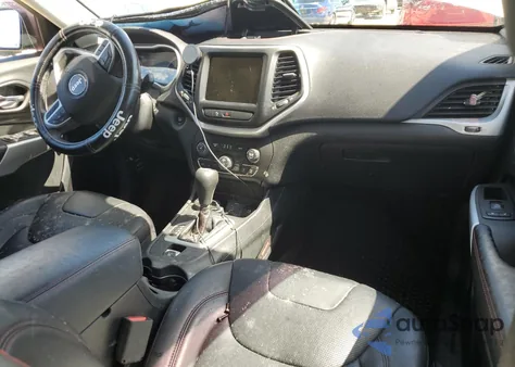 2017 Jeep Cherokee Trailhawk from USA, damaged, VIN 1C4PJMBS3HW658065